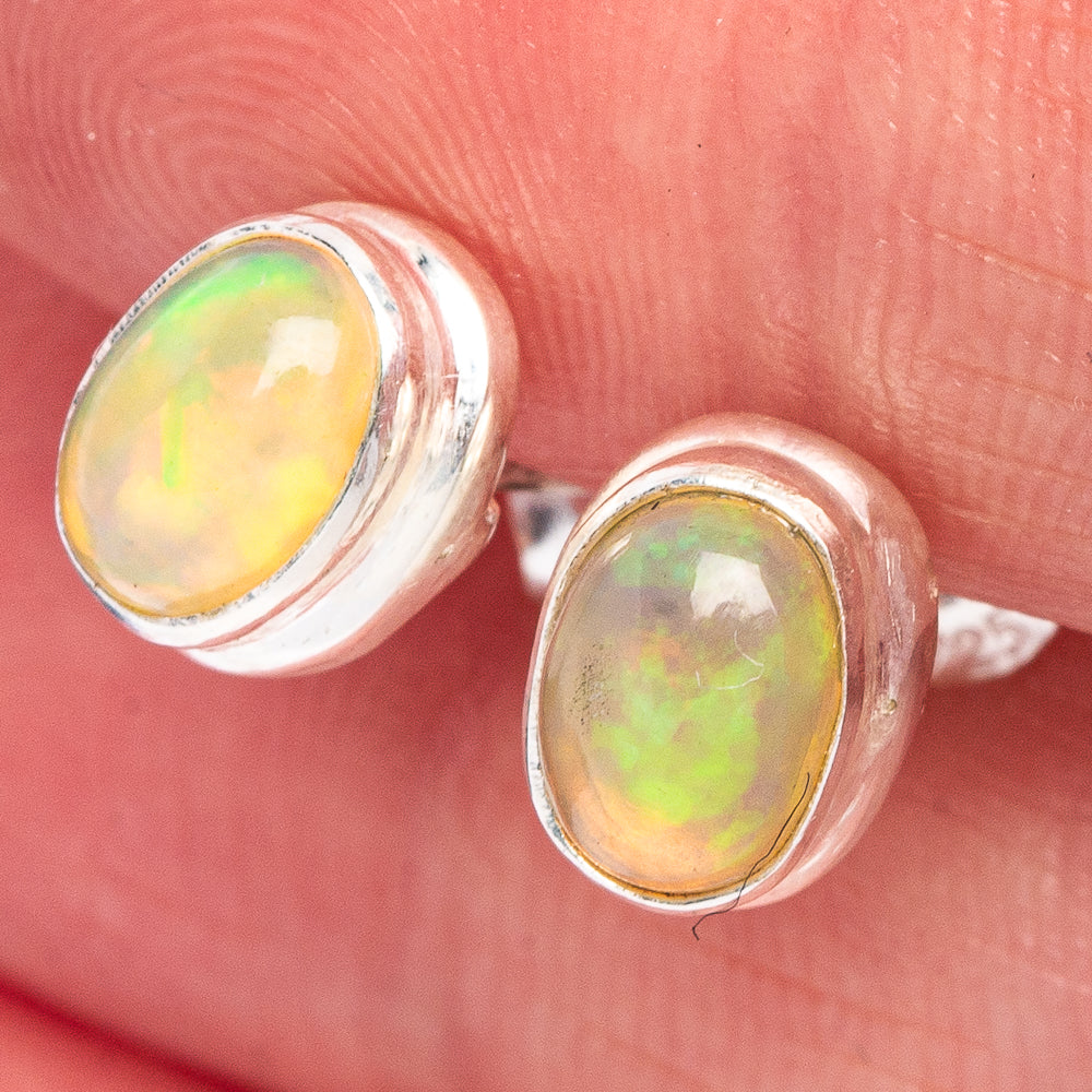 Rare Ethiopian Opal Earrings 3/8" (925 Sterling Silver) E433467