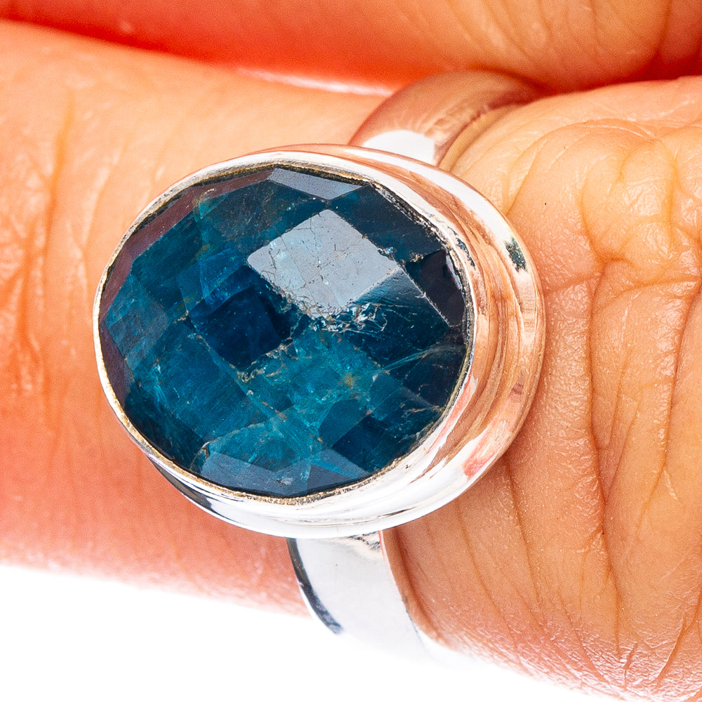 Rare Apatite Ring Size 5 (925 Sterling Silver) R6813