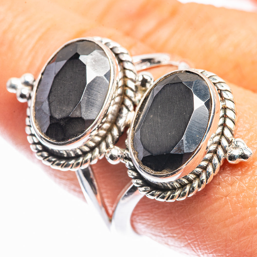 Black Onyx Ring Size 9 (925 Sterling Silver) R142274