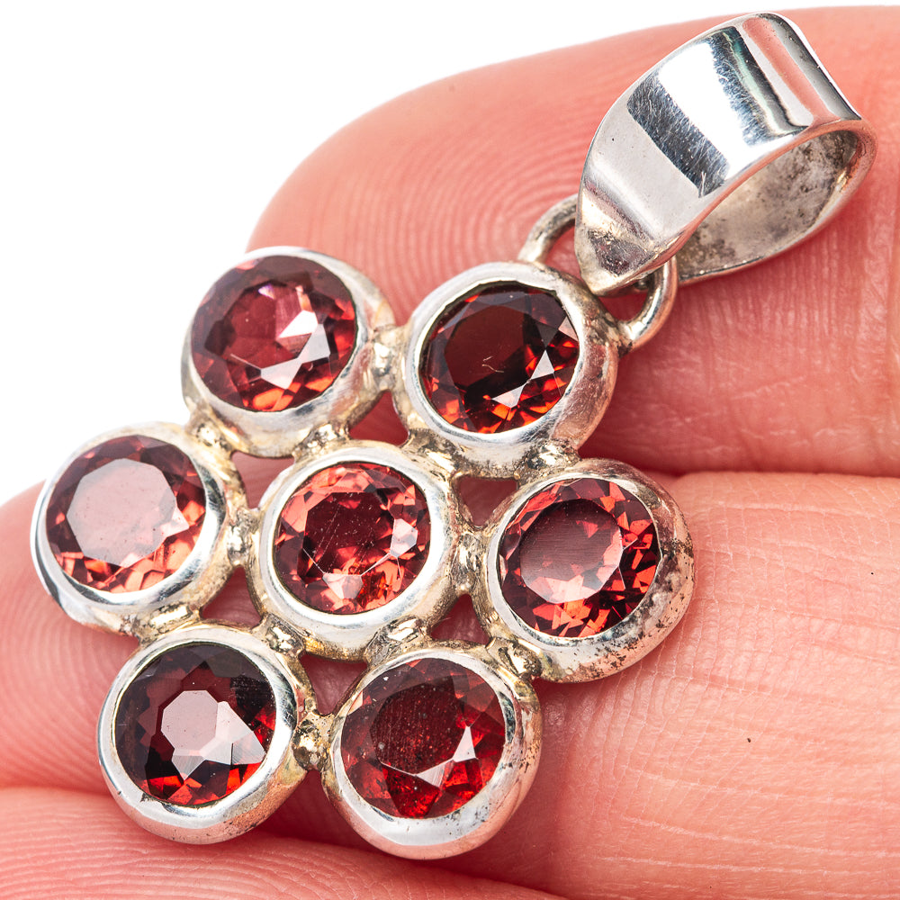 Garnet Dainty Pendant 1 1/4" (925 Sterling Silver) P39930