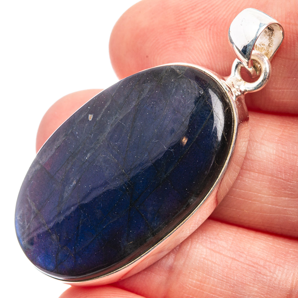 Labradorite Pendant 1 3/4" (925 Sterling Silver) P39005