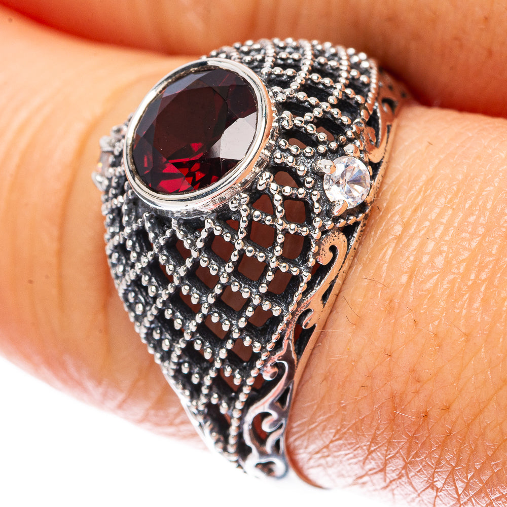 Garnet Ring Size 9 (925 Sterling Silver) R3116