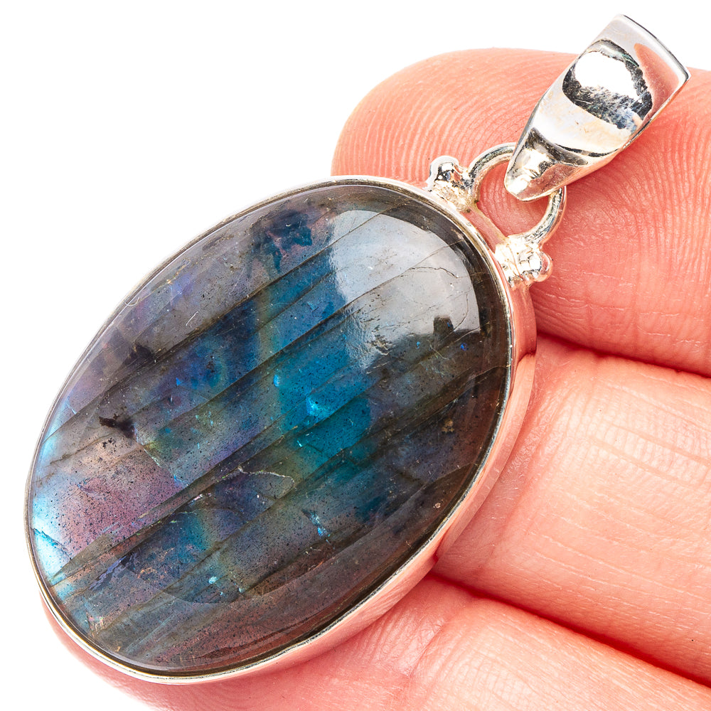 Labradorite Pendant 1 3/4" (925 Sterling Silver) P43888