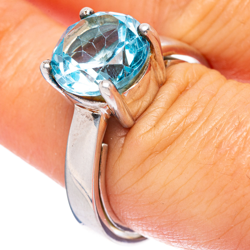 Rare Blue Topaz Ring Size 7.5 (925 Sterling Silver) R145958