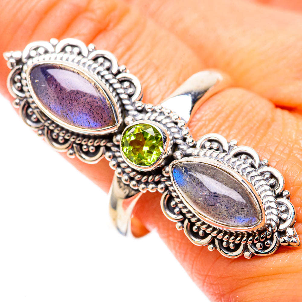 Large Labradorite, Peridot Ring Size 10.75 (925 Sterling Silver) RING137956