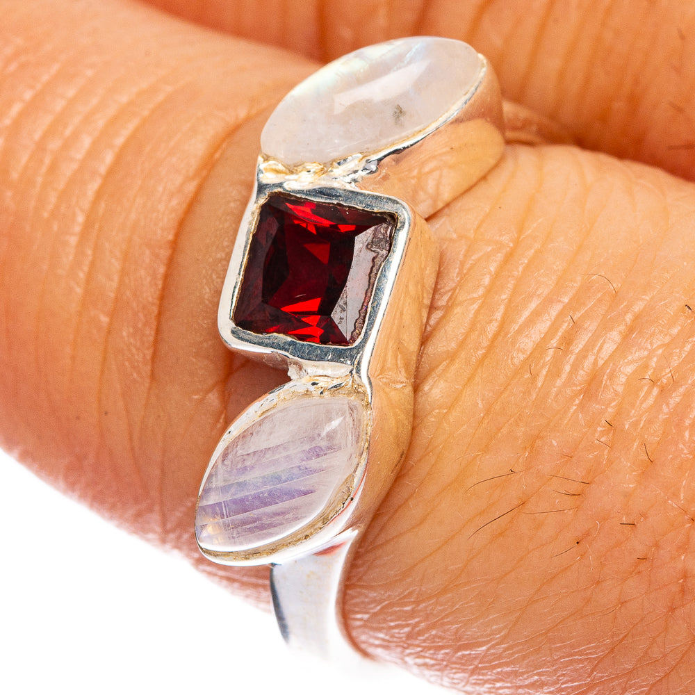 Garnet, Rainbow Moonstone Ring Size 7.75 (925 Sterling Silver) R1114