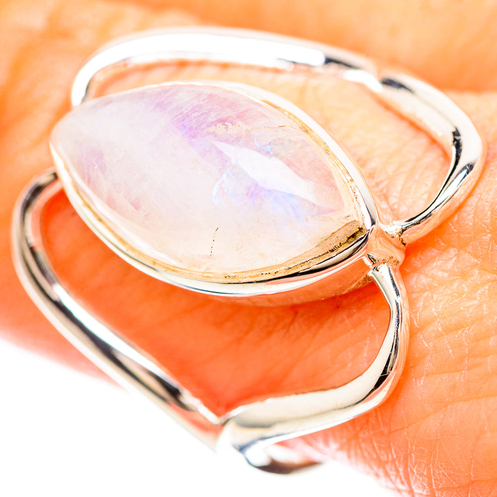 Rainbow Moonstone Ring Size 9 (925 Sterling Silver) RING136452