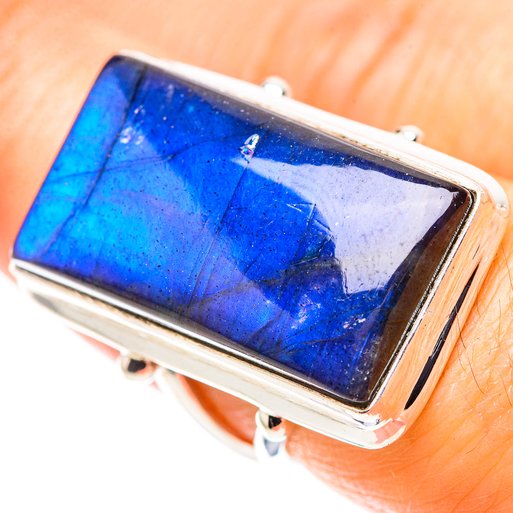 Large Labradorite Ring Size 7 (925 Sterling Silver) RING136942