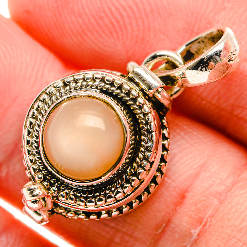 Poison Peach Moonstone Pendant 1 1/8" (925 Sterling Silver) PD37440