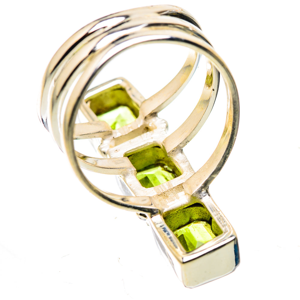 Large Peridot Ring Size 6.5 (925 Sterling Silver) RING136110