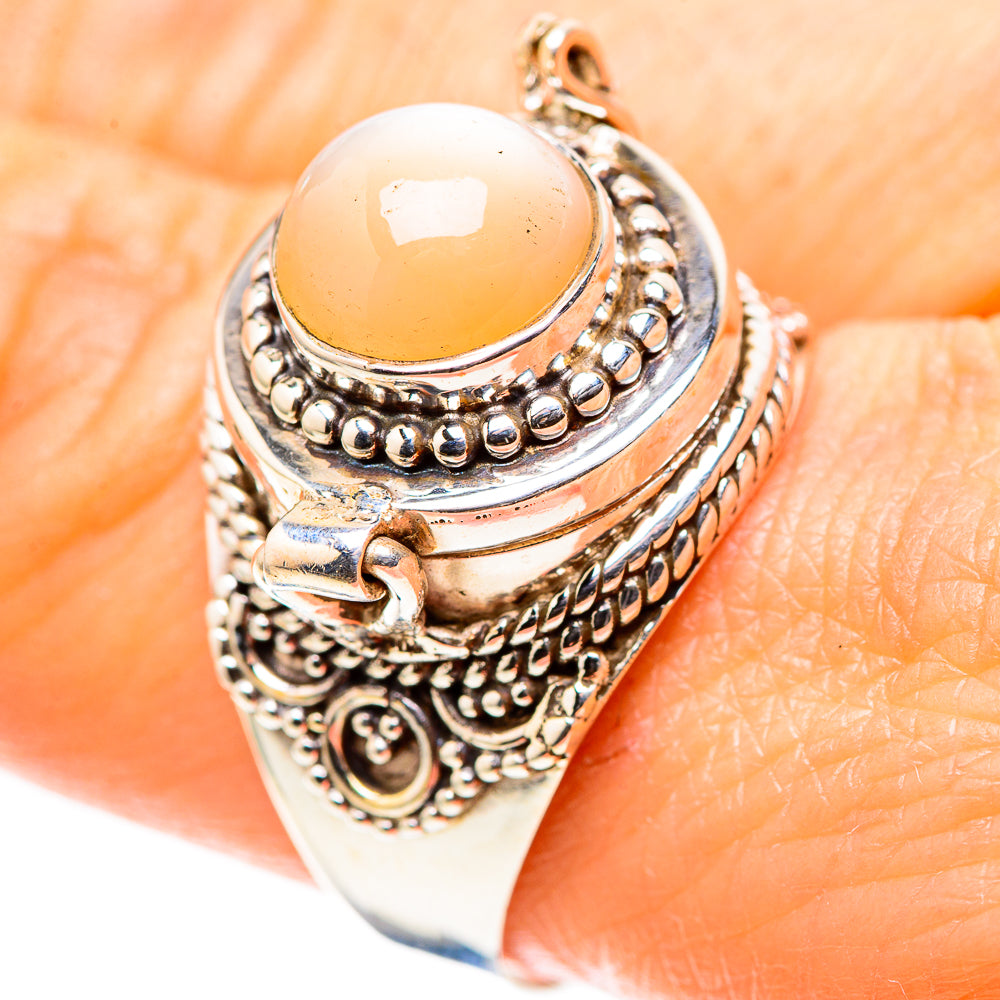 Poison Peach Moonstone 925 Sterling Silver Ring Size 10 (925 Sterling Silver) RING137457