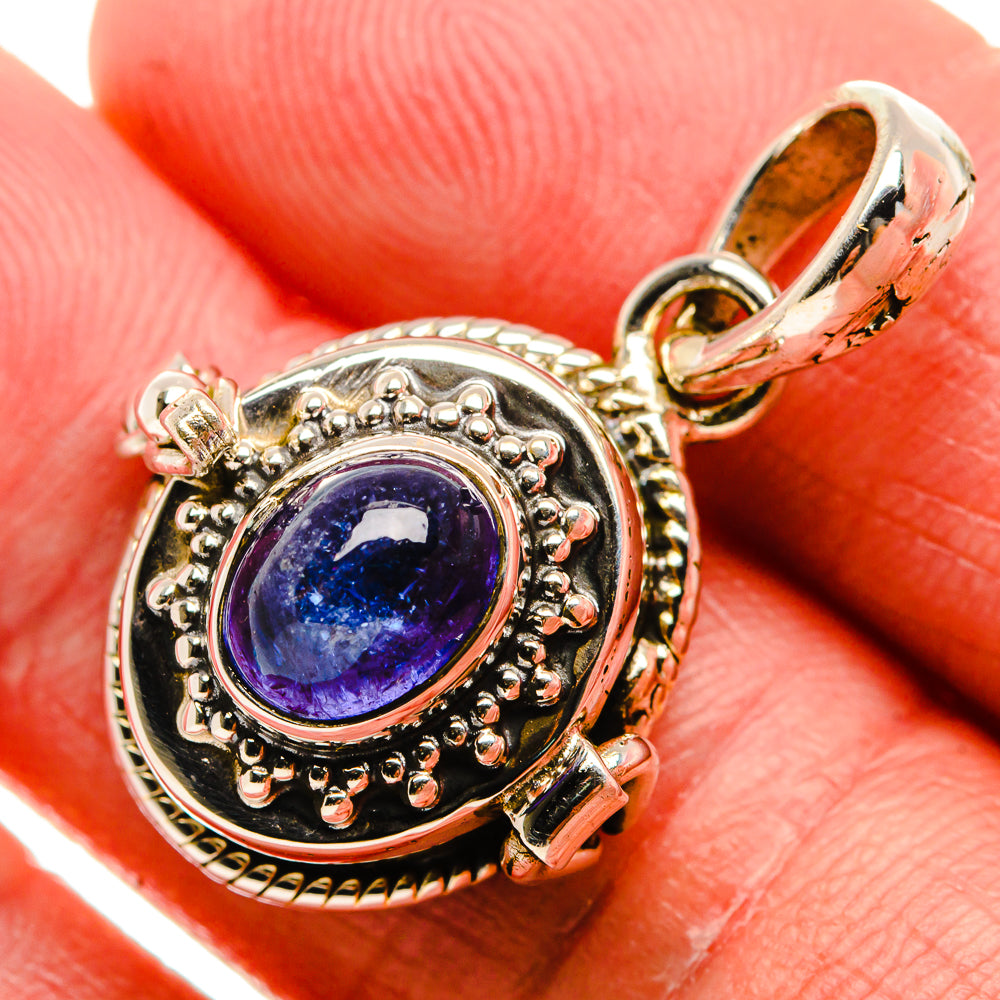 Poison Natural Tanzanite Pendant 1 1/4" (925 Sterling Silver) PD37441