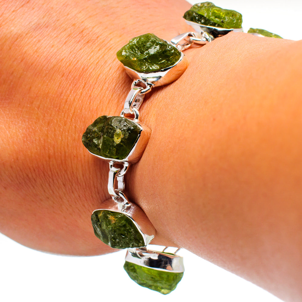 Peridot Bracelets handcrafted by Anasilvercos - BR876015