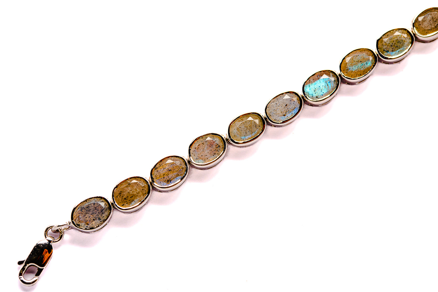 Labradorite Bracelets handcrafted by Anasilvercos - BR90015 - Photo 3