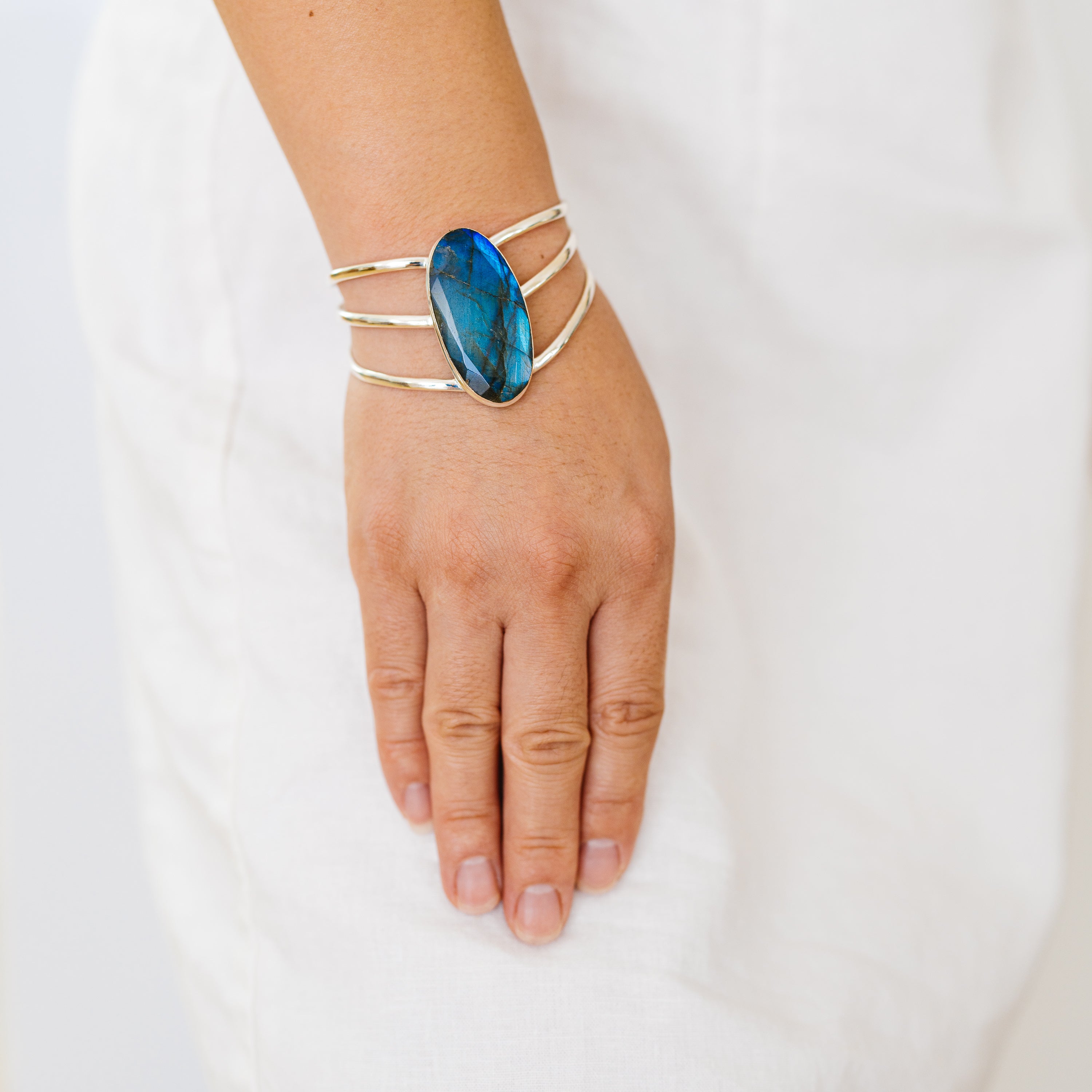 Labradorite Bracelets handcrafted by Anasilvercos - BR90065