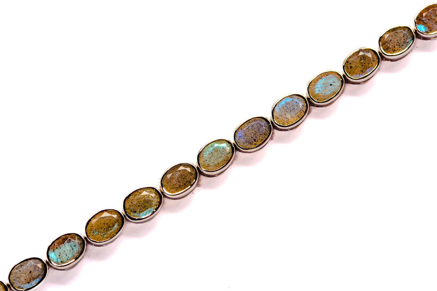 Labradorite Bracelets handcrafted by Anasilvercos - BR90015 - Photo 2