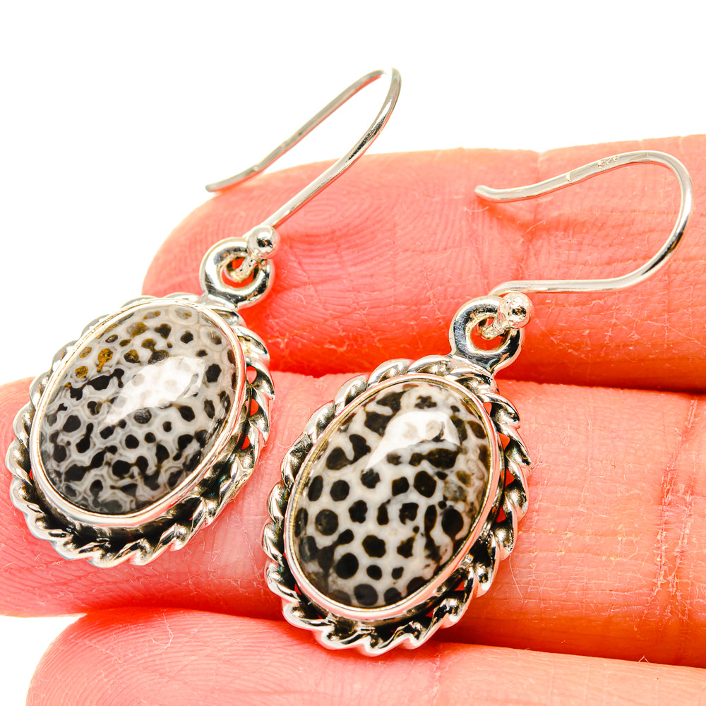 Stingray Coral Earrings handcrafted by Anasilvercos - EARR423655