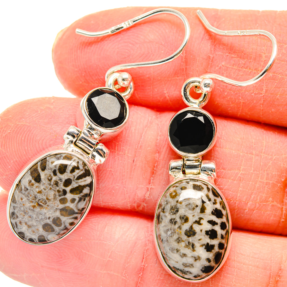 Stingray Coral Earrings handcrafted by Anasilvercos - EARR423756