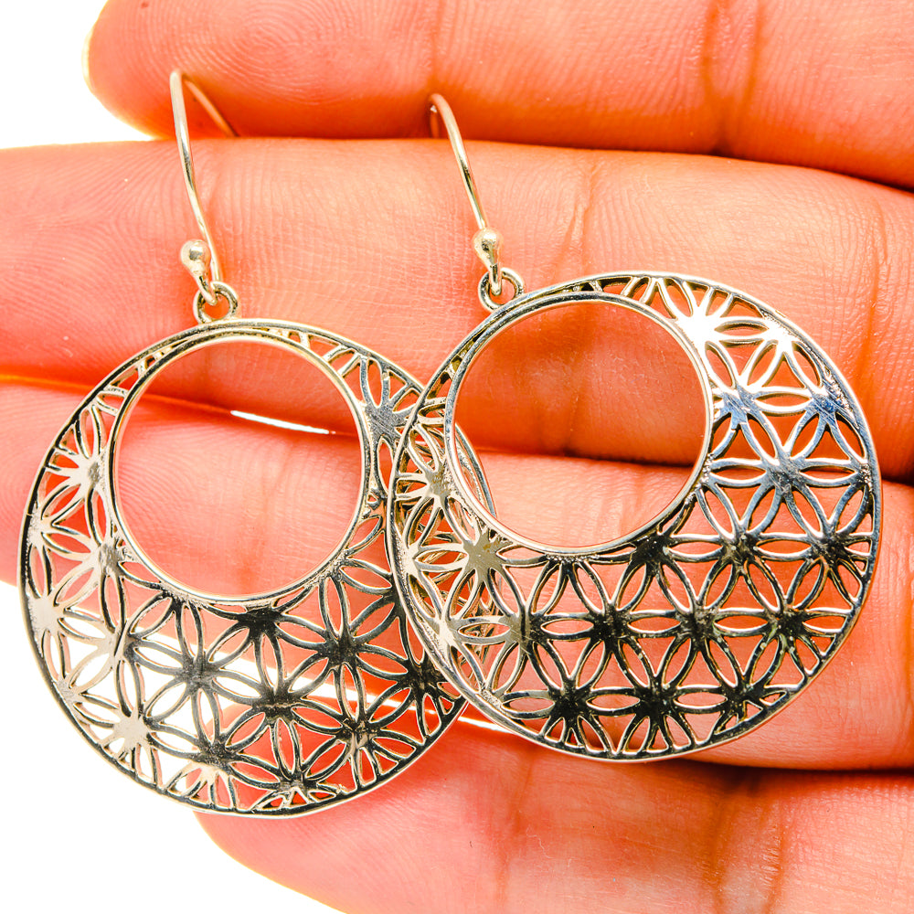 Engraved Earrings handcrafted by Anasilvercos - EARR418582