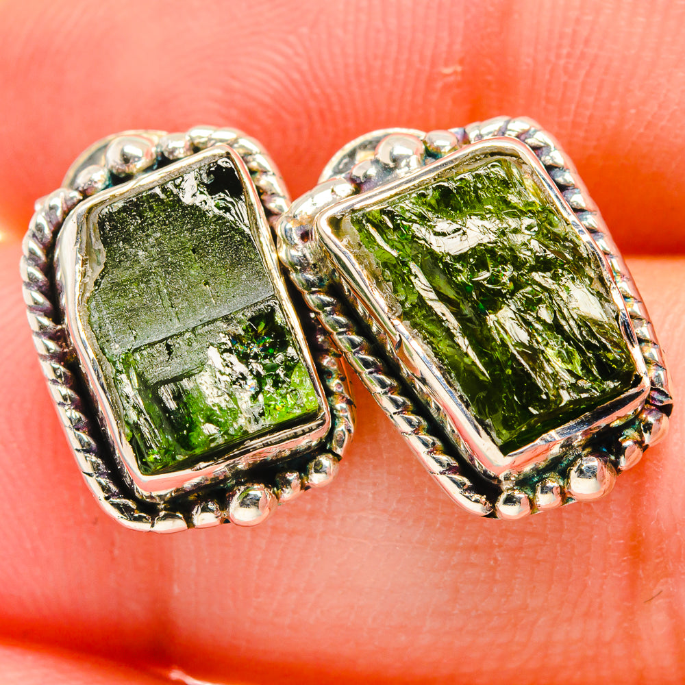 Chrome Diopside Earrings handcrafted by Anasilvercos - EARR422684