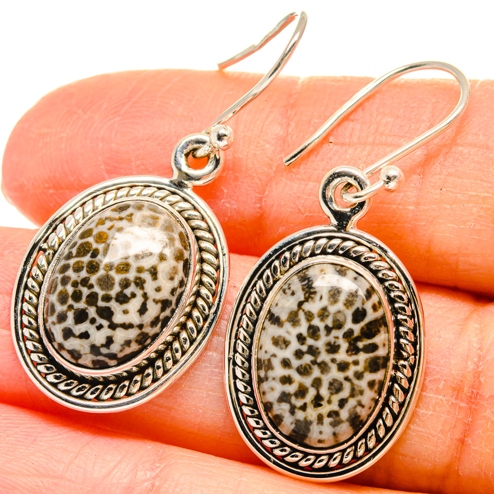 Stingray Coral Earrings handcrafted by Anasilvercos - EARR424392