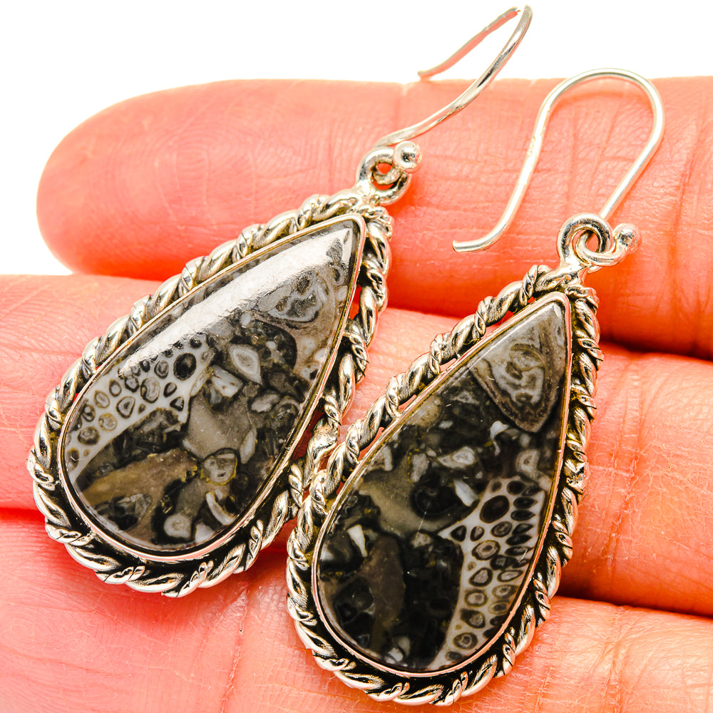 Stingray Coral Earrings handcrafted by Anasilvercos - EARR424636