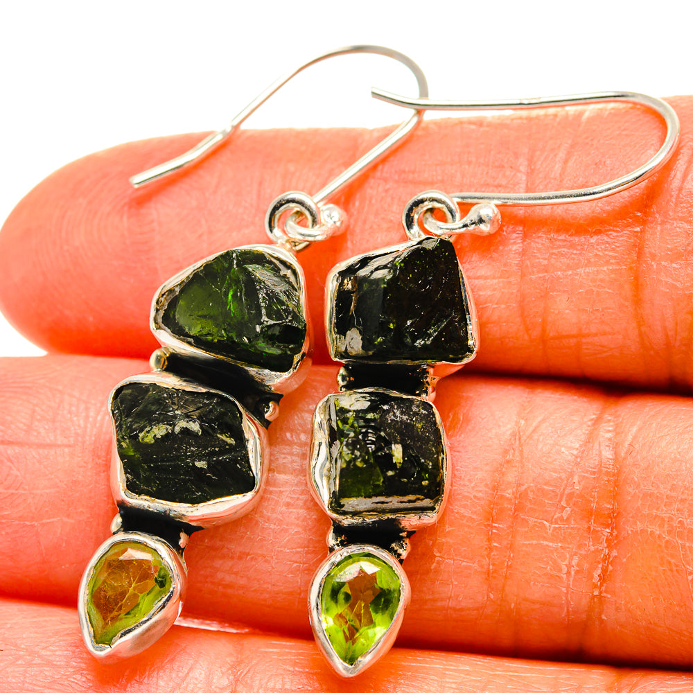 Chrome Diopside Earrings handcrafted by Anasilvercos - EARR425620