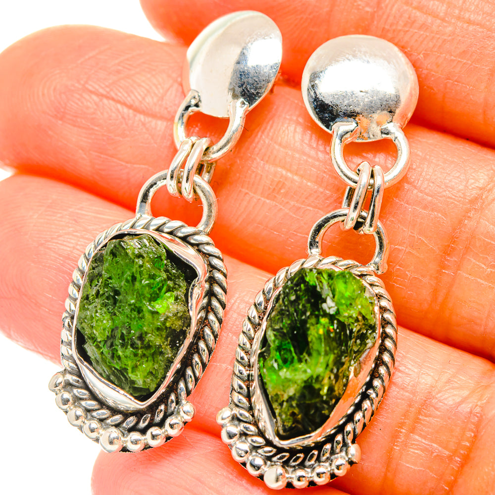 Chrome Diopside Earrings handcrafted by Anasilvercos - EARR426157