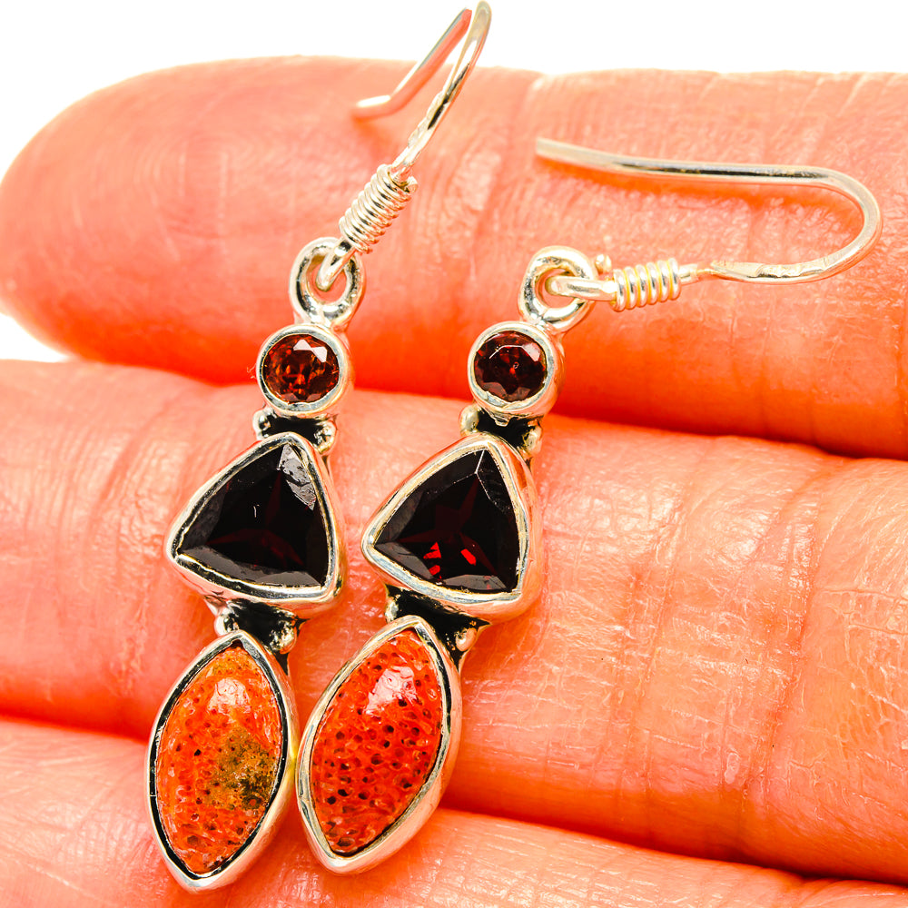 Sponge Coral Earrings handcrafted by Anasilvercos - EARR426423