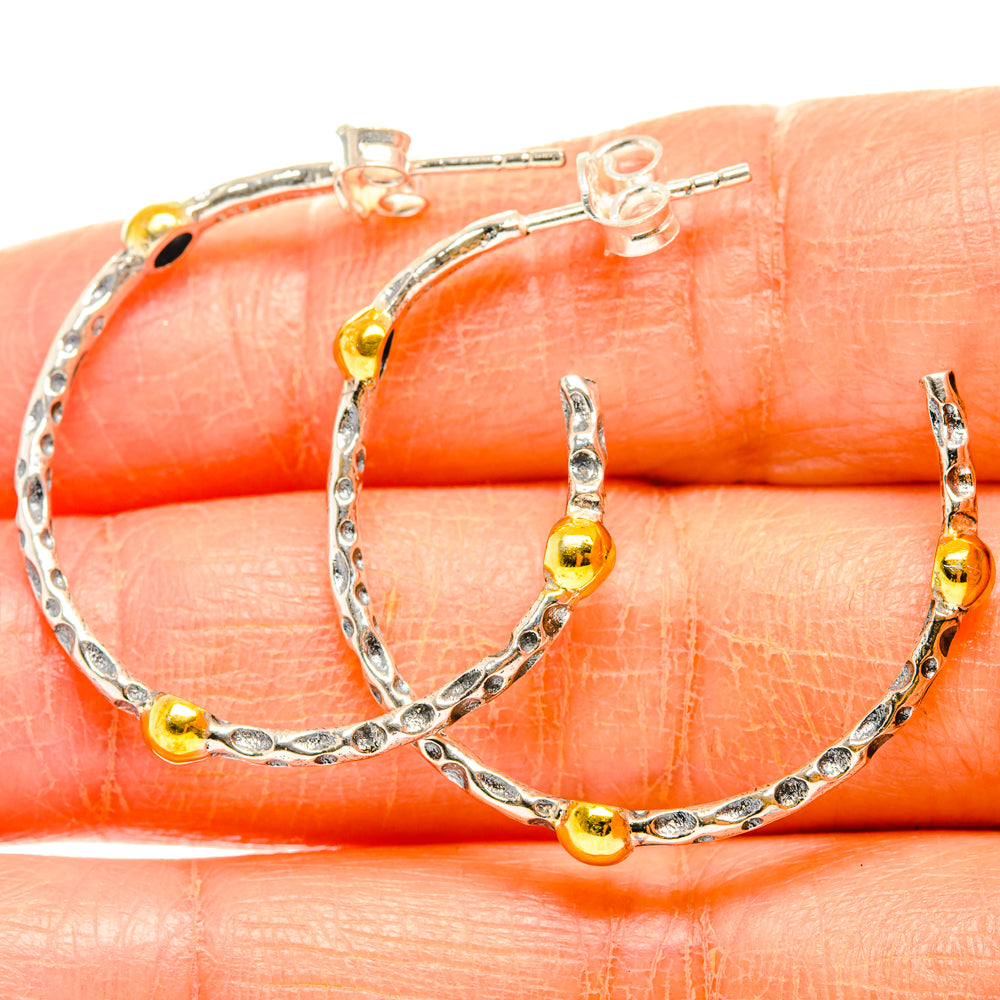 Copper Hoop Earrings handcrafted by Anasilvercos - EARR427040