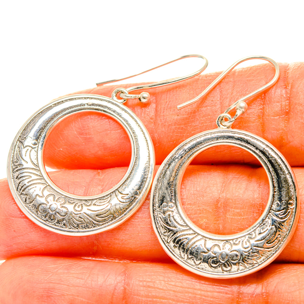 Engraved Earrings handcrafted by Anasilvercos - EARR427230