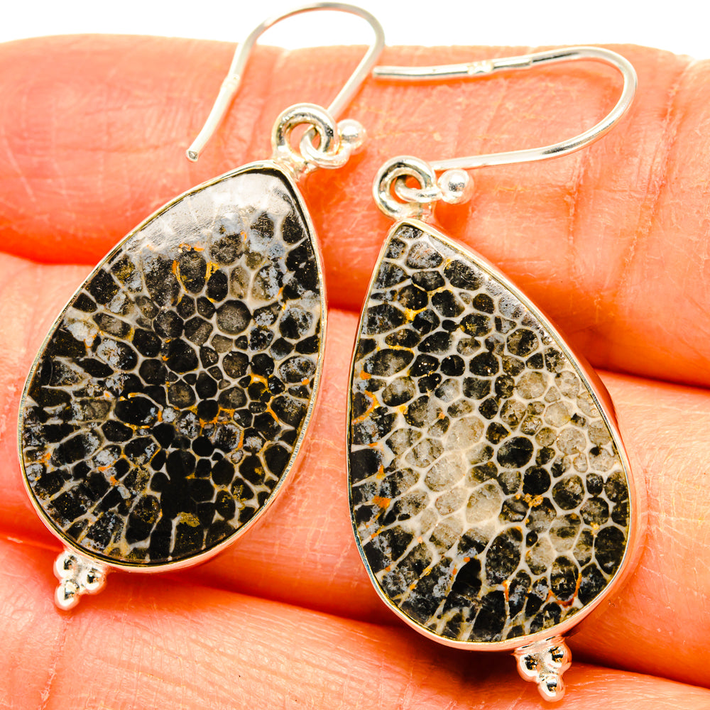Stingray Coral Earrings handcrafted by Anasilvercos - EARR427972