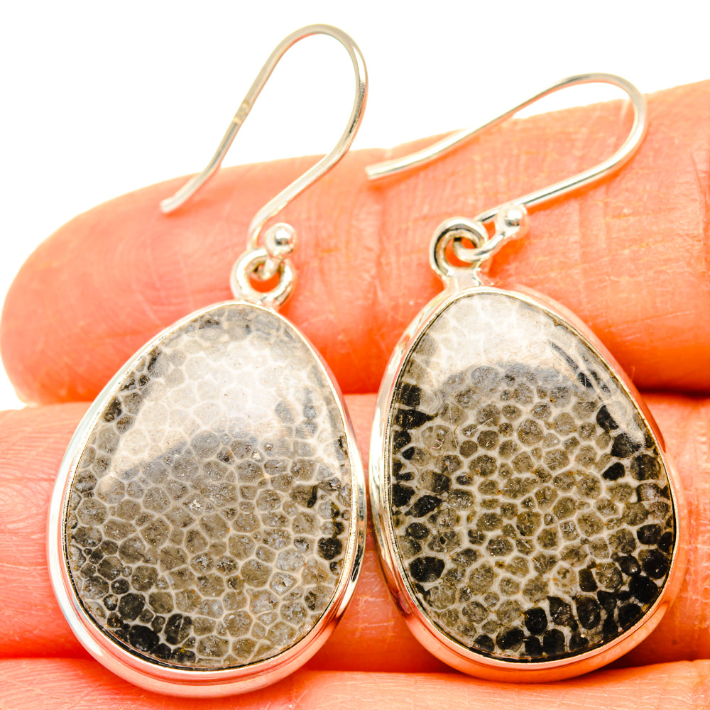 Stingray Coral Earrings handcrafted by Anasilvercos - EARR428069