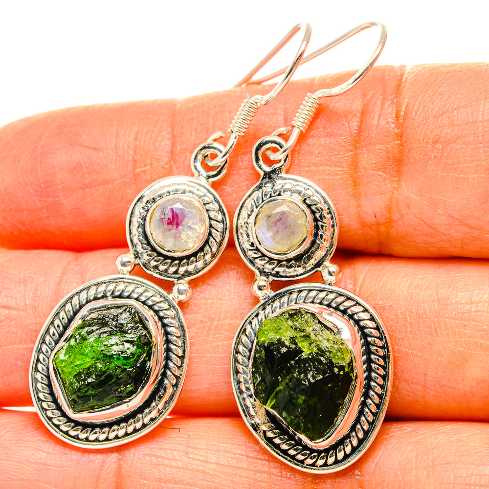 Chrome Diopside Earrings handcrafted by Anasilvercos - EARR428984