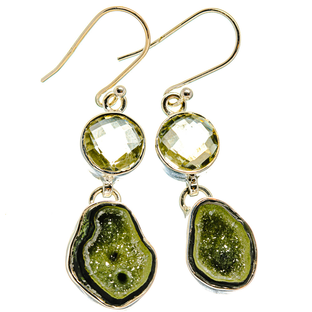 Green Geode Slice Earrings handcrafted by Anasilvercos - EARR425228 - Photo 2