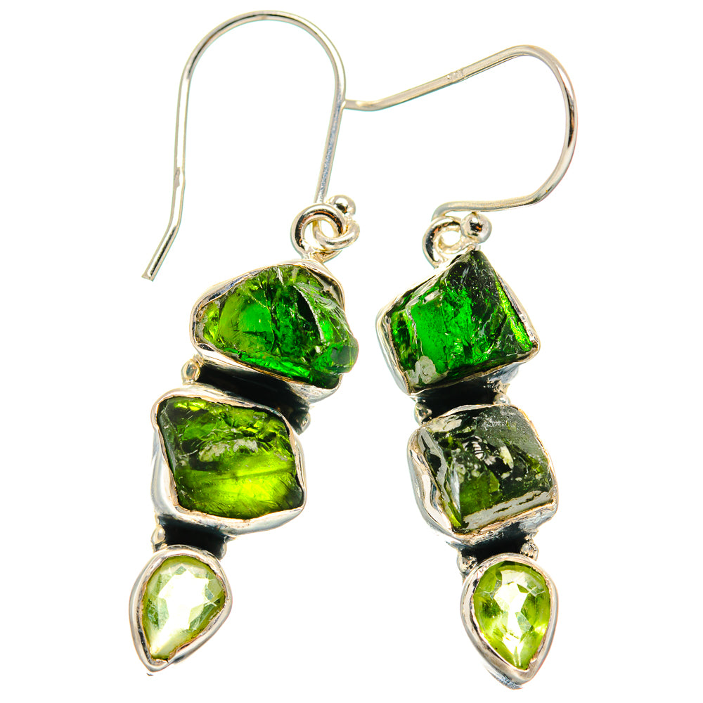 Chrome Diopside Earrings handcrafted by Anasilvercos - EARR425620 - Photo 2