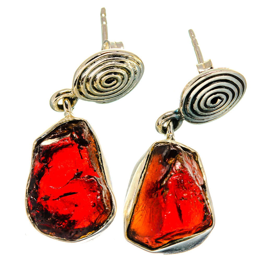 Garnet Earrings handcrafted by Anasilvercos - EARR425944 - Photo 2