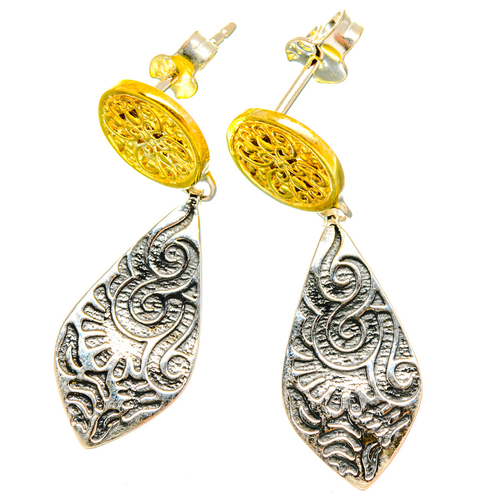 Engraved Earrings handcrafted by Anasilvercos - EARR427088 - Photo 2