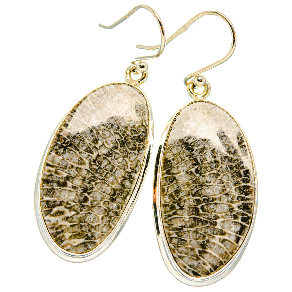 Stingray Coral Earrings handcrafted by Anasilvercos - EARR427863 - Photo 2