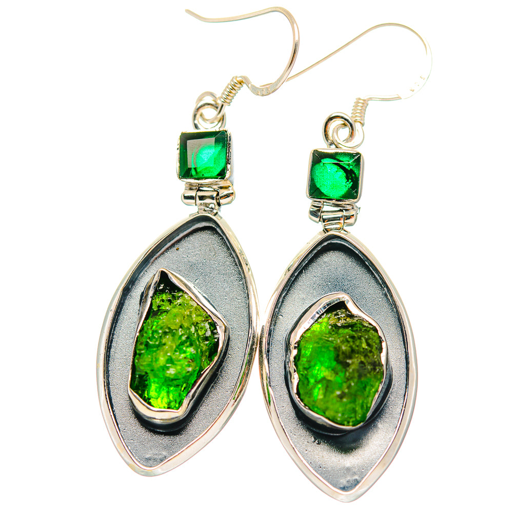 Chrome Diopside Earrings handcrafted by Anasilvercos - EARR429282 - Photo 2