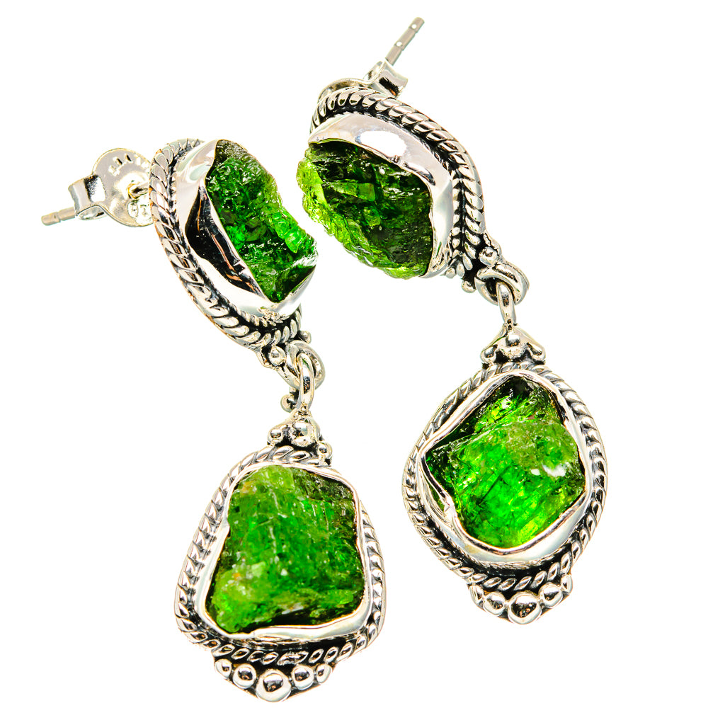 Chrome Diopside Earrings handcrafted by Anasilvercos - EARR431243 - Photo 2