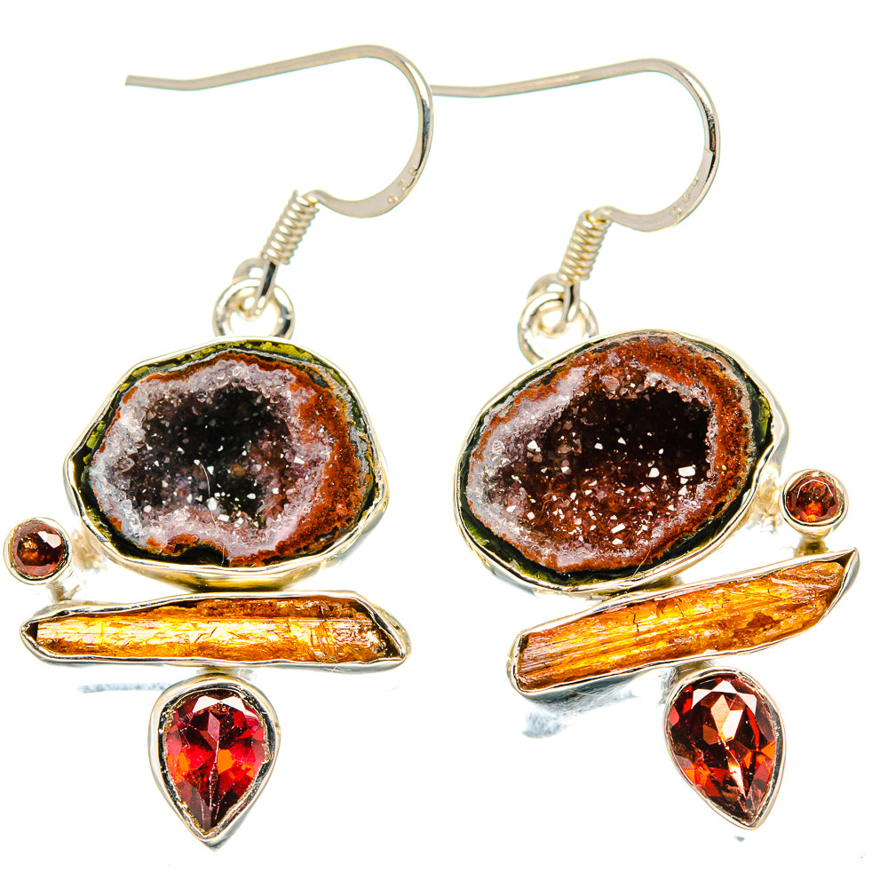 Coconut Geode Druzy Earrings handcrafted by Anasilvercos - EARR431302 - Photo 2