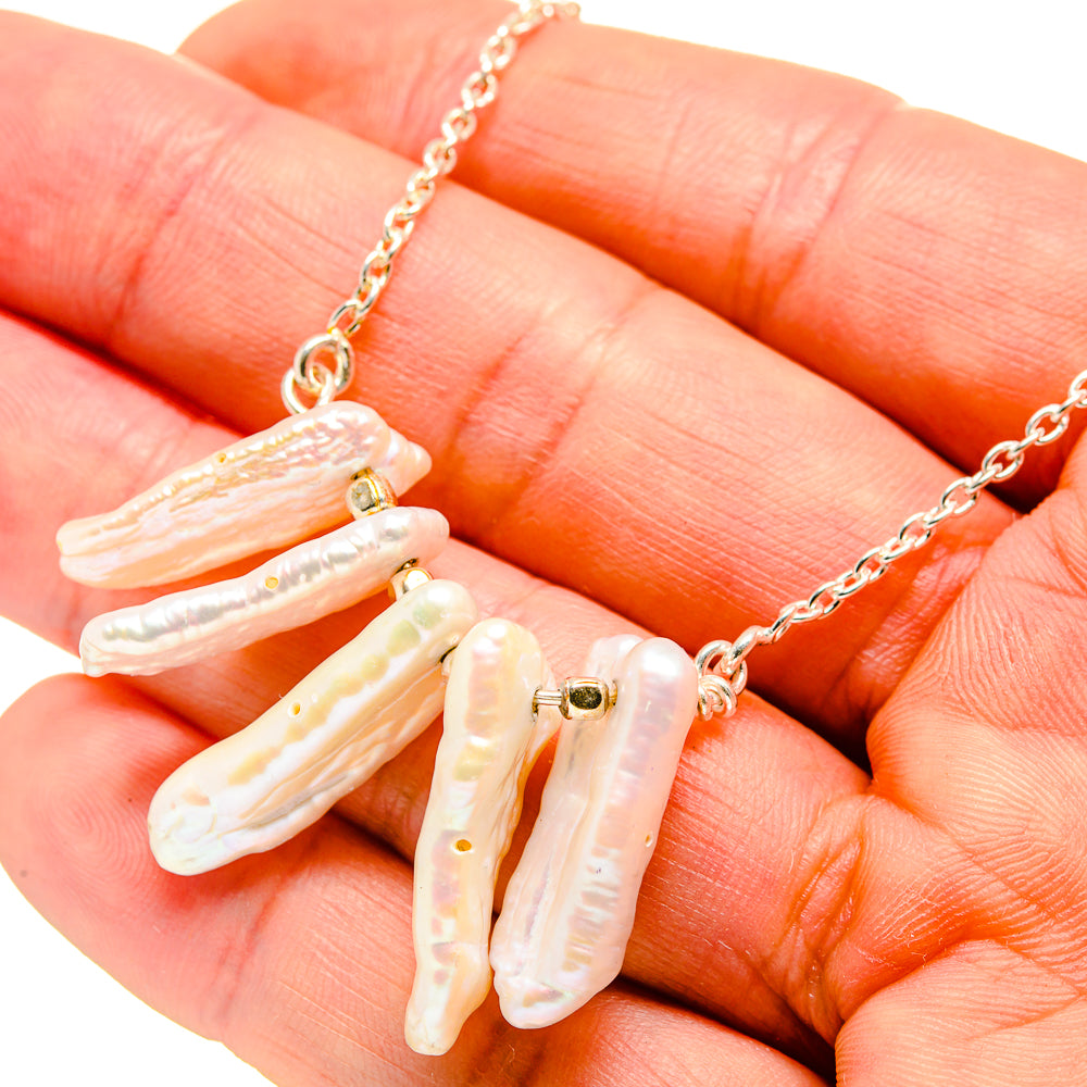 Mother Of Pearl Necklaces handcrafted by Anasilvercos - NEC12288