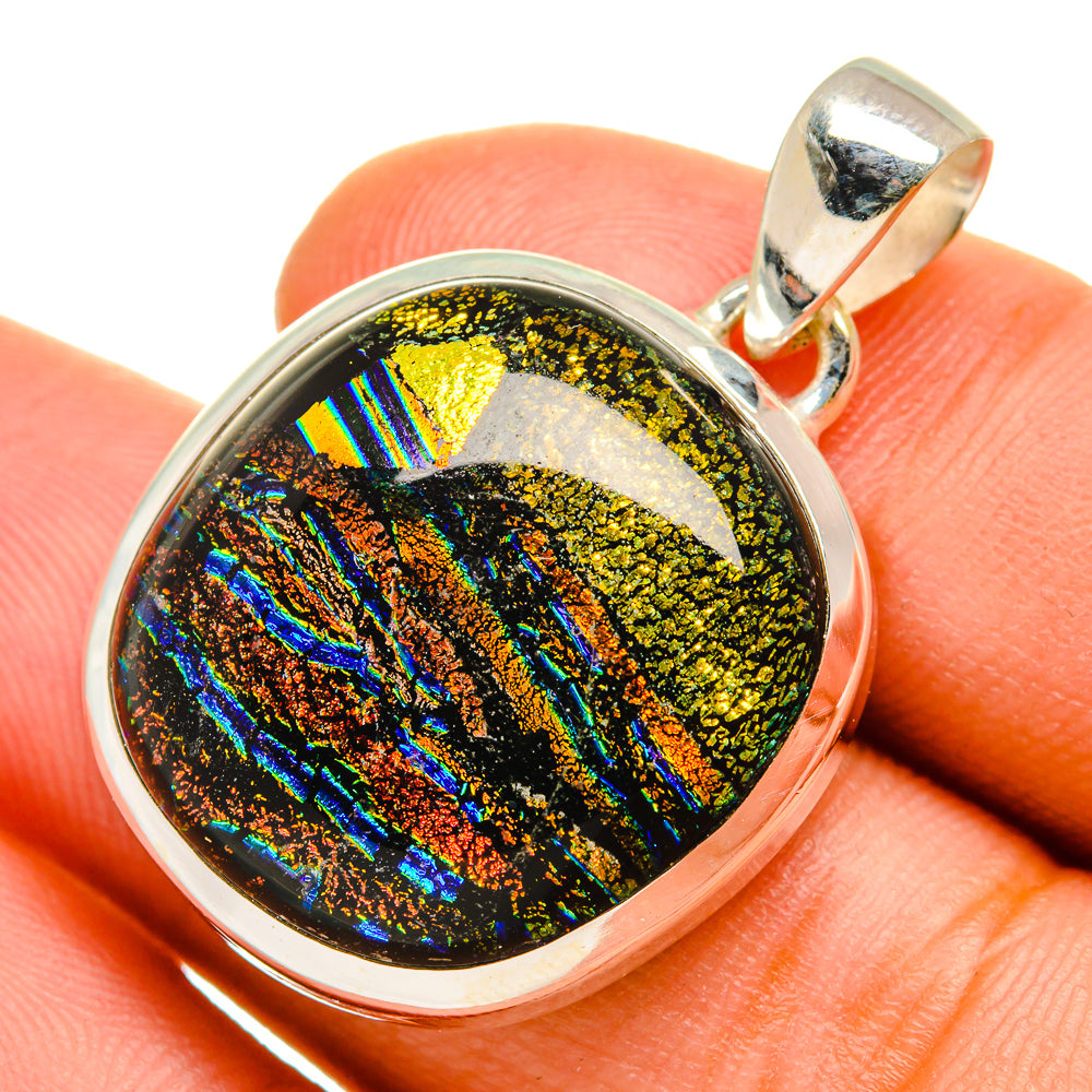 Dichroic Glass Pendants handcrafted by Anasilvercos - PD10018