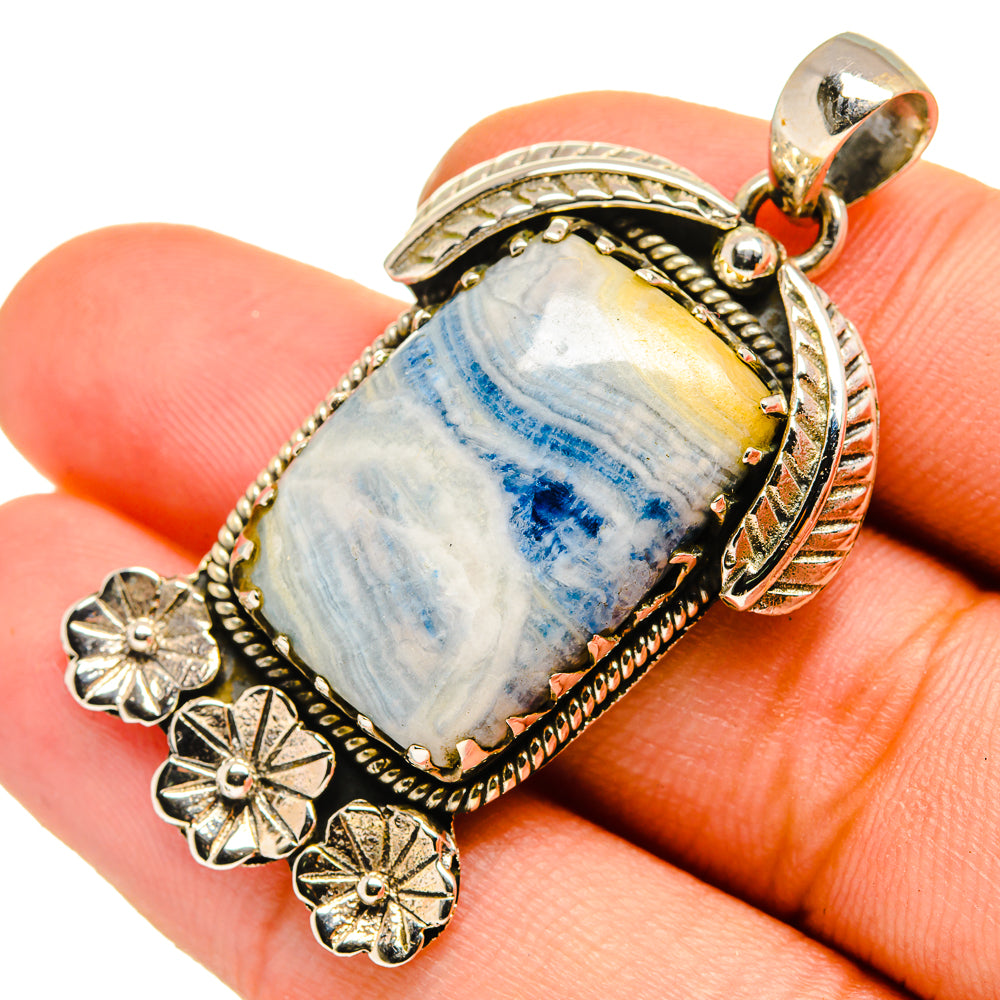 Blue Scheelite Pendants handcrafted by Anasilvercos - PD10051