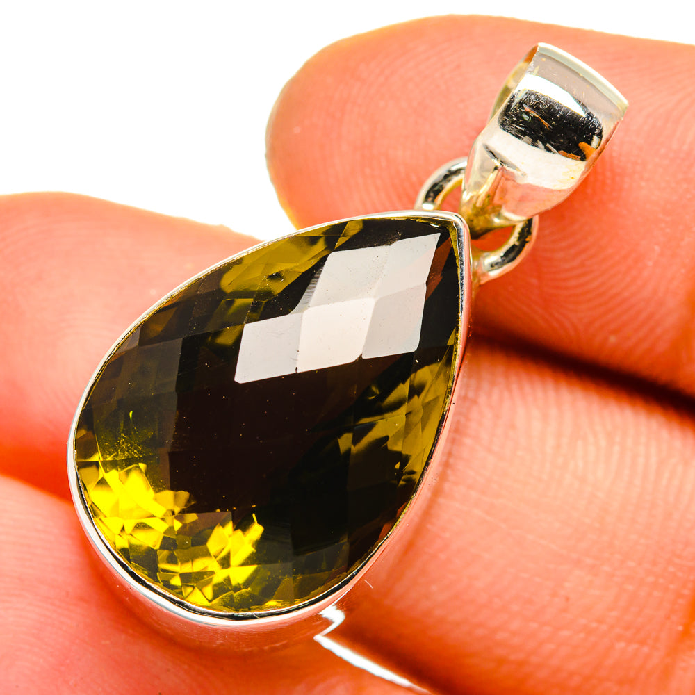 Olive Quartz Pendants handcrafted by Anasilvercos - PD10101