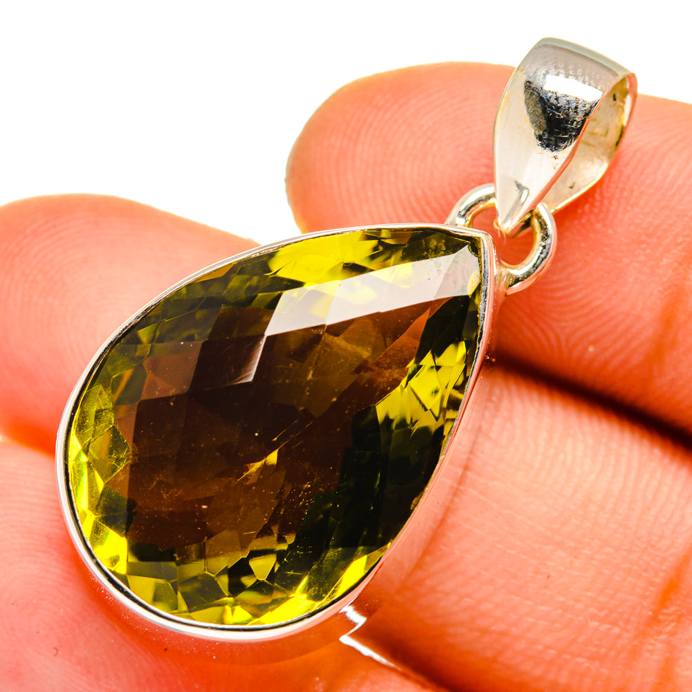 Olive Quartz Pendants handcrafted by Anasilvercos - PD10102