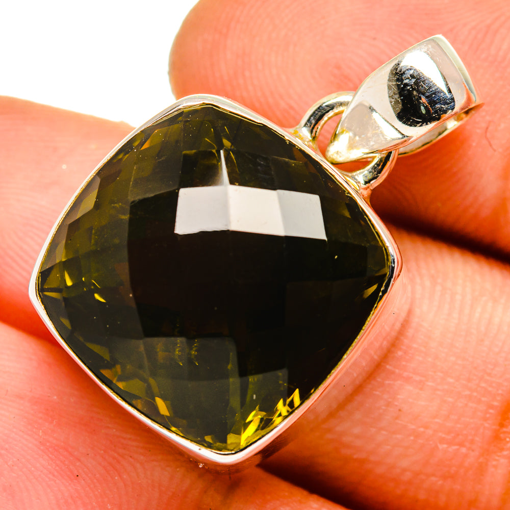 Olive Quartz Pendants handcrafted by Anasilvercos - PD10105