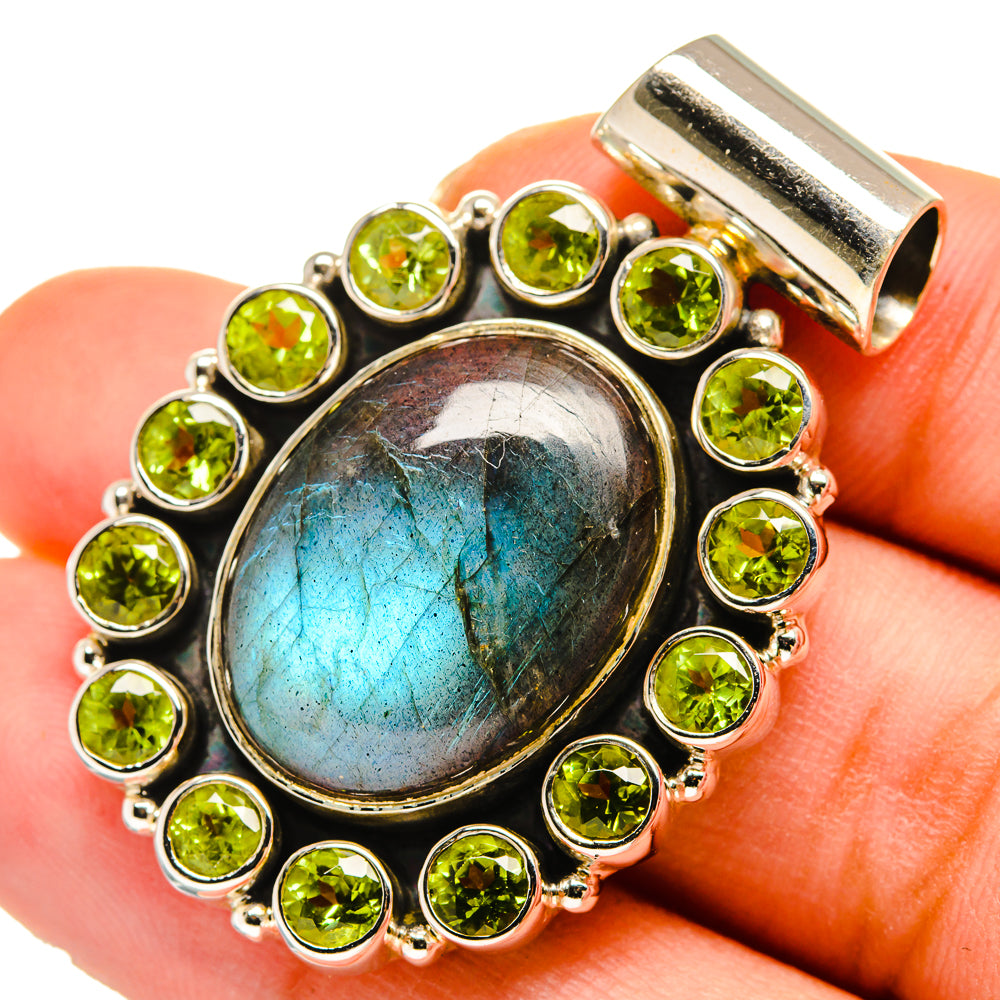 Labradorite Pendants handcrafted by Anasilvercos - PD10133