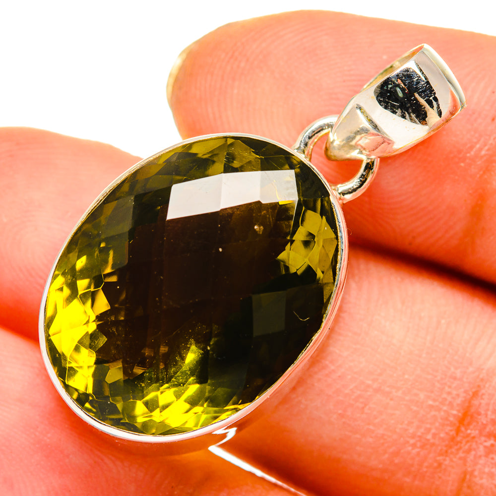 Olive Quartz Pendants handcrafted by Anasilvercos - PD10195